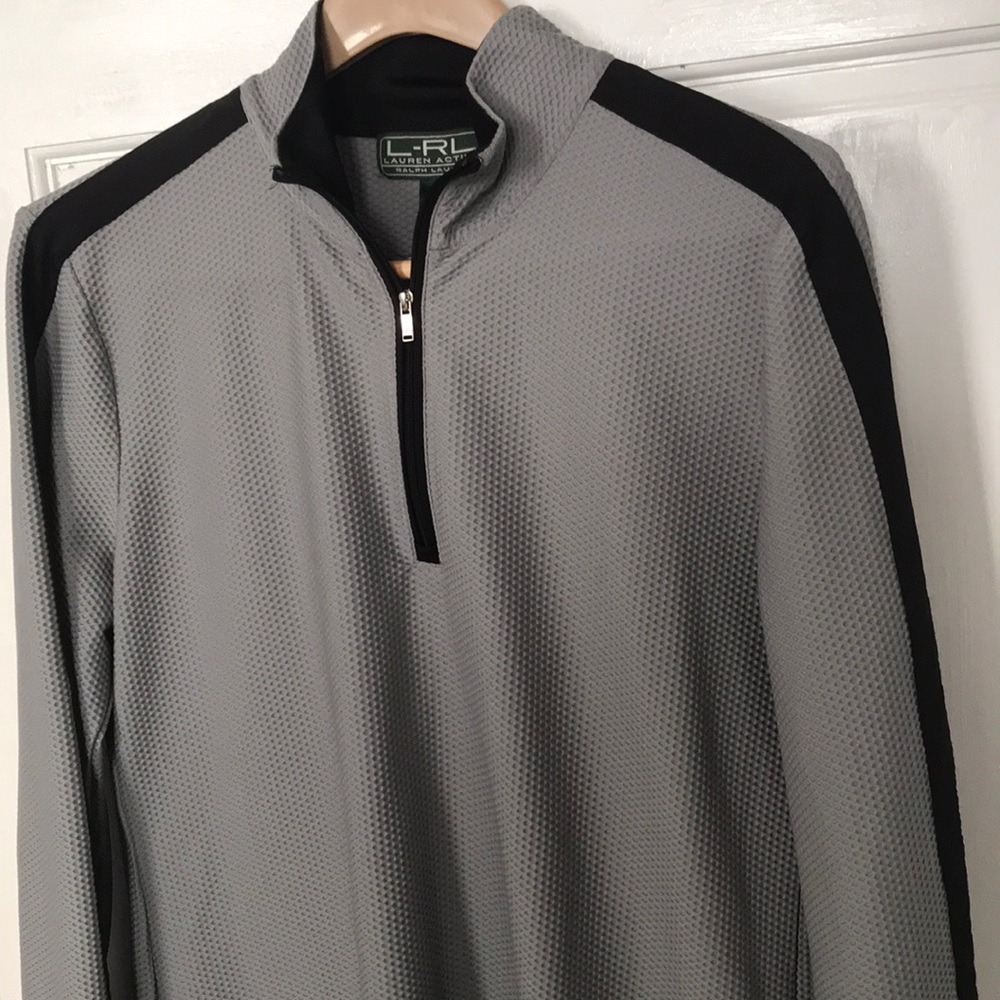 Polo active wear